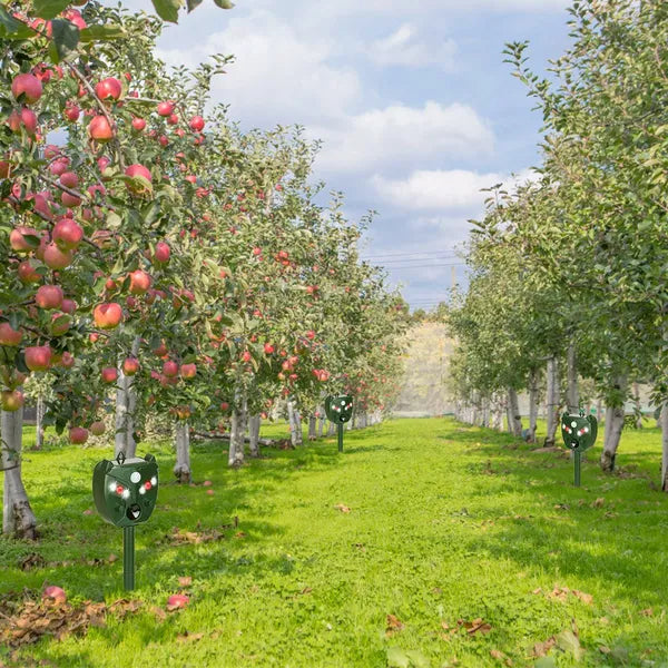 Ultrasonic Solar Animal Repeller Outdoor Mole Snake Squirrel Mouse Chaser Waterproof Bird Deer Dog Cat Deterrent With 5 Gears For Farm Garden Yard