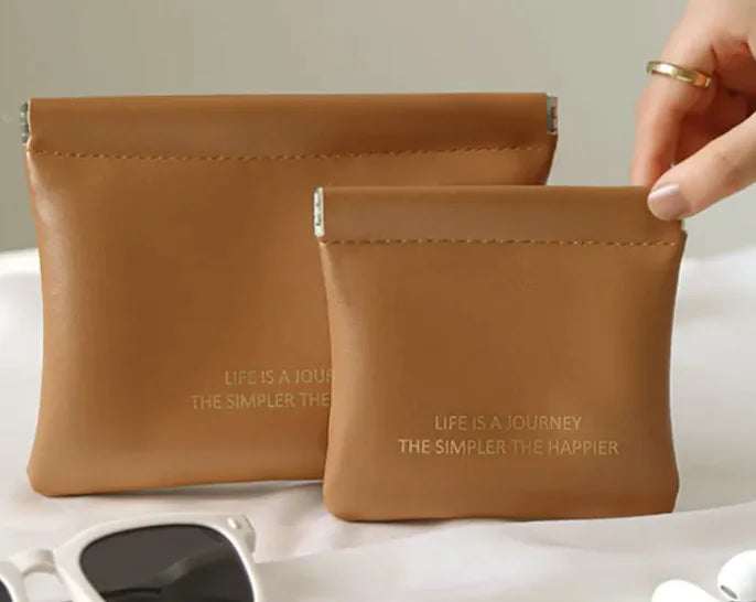 Automatic Closed Data Cable Storage Bag